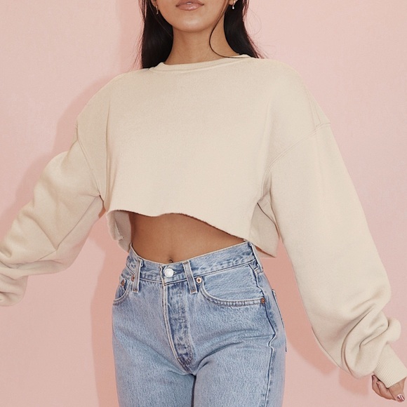 NWT BOOHOO Tan Nude Raw Hem Cropped Crewneck Sweatshirt - Picture 1 of 6